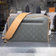 Louis Vuitton M43884 Camera Bag Monogram Titanium Replica