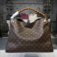 Louis Vuitton M43994 Artsy MM Monogram Canvas